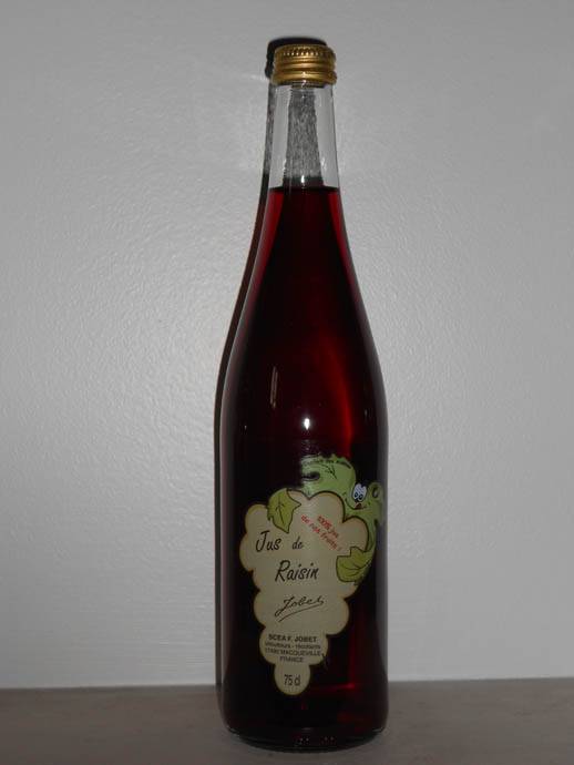 Producteur jus de raisin à Macqueville